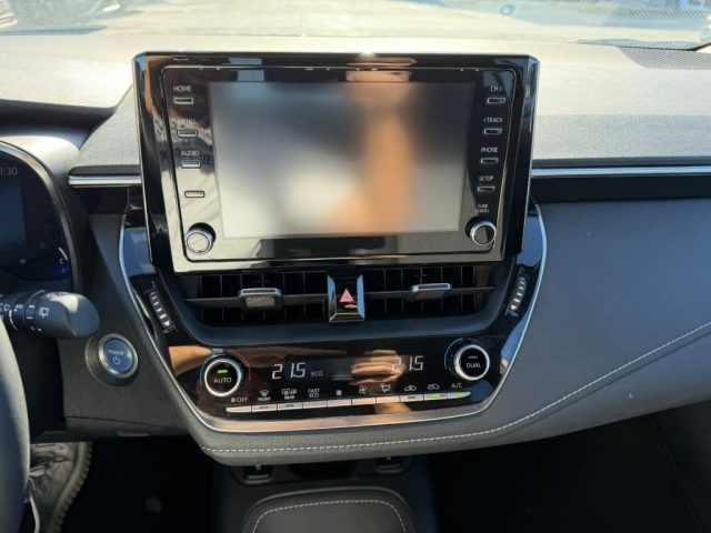 TOYOTA COROLLA 1.8 HYBRID STYLE - foto 17