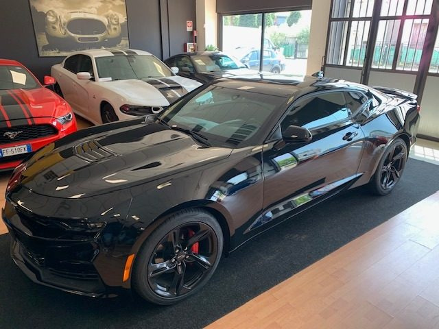 CHEVROLET CAMARO 6.2L V8 AUT. COUPÉ - foto 2