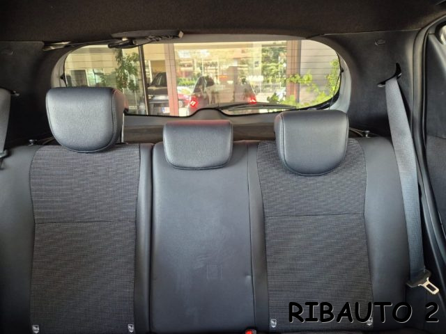 TOYOTA YARIS 1.5 HYBRID 5 PORTE STYLE - foto 28