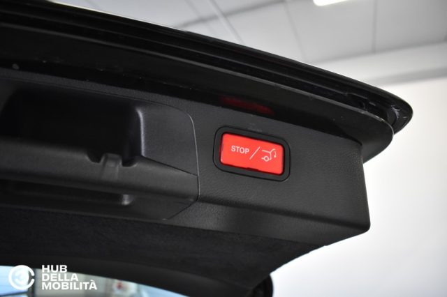 MERCEDES-BENZ E 220 D S.W. 4MATIC AUTO BUSINESS SPOR - foto 31