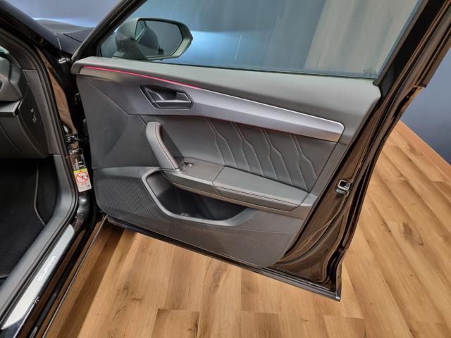 CUPRA FORMENTOR 1.4 E-HYBRID DSG - foto 27