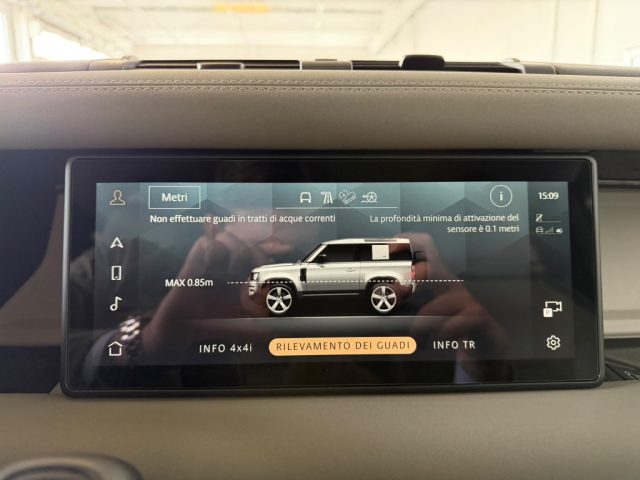 LAND ROVER DEFENDER 90 3.0D I6 200 CV AWD AUTO //PAR - foto 22
