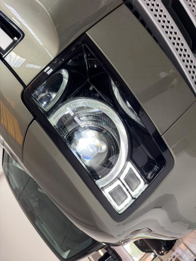 LAND ROVER DEFENDER 90 3.0D I6 200 CV AWD AUTO //PAR - foto 30