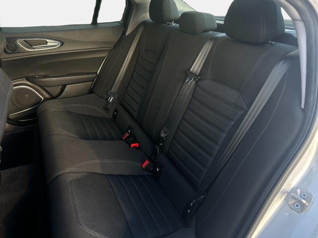 ALFA ROMEO GIULIA 2.2 TURBODIESEL 160 CV AT8 BUSIN - foto 13