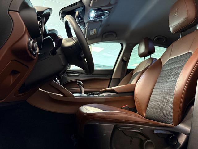 ALFA ROMEO STELVIO 2.2 TURBODIESEL 210 CV AT8 Q4 SP - foto 4