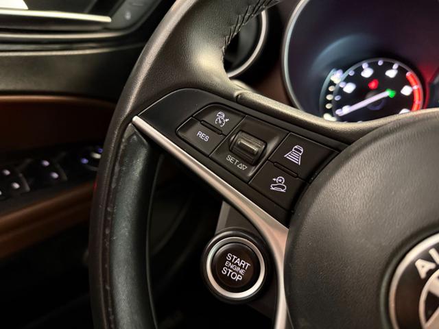 ALFA ROMEO STELVIO 2.2 TURBODIESEL 210 CV AT8 Q4 SP - foto 17
