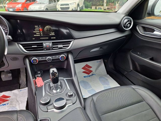 ALFA ROMEO GIULIA GIULIA 2016 2.2 T AT8 SUPER 180C - foto 9