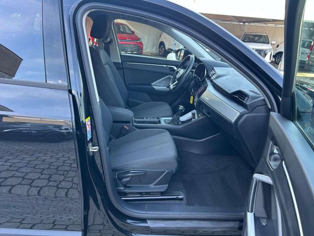 AUDI Q3 II 2018 35 2.0 TDI BUSINESS S TR - foto 11