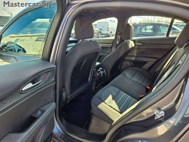 ALFA ROMEO STELVIO STELVIO MY23 2.2 TD SUPER Q4 210 - foto 9