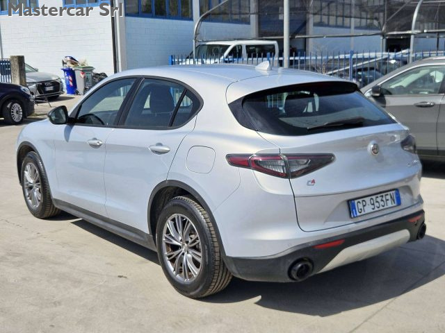 ALFA ROMEO STELVIO STELVIO MY23 2.2 TD SUPER Q4 210 - foto 9