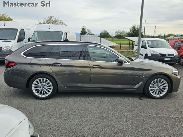 BMW 530 SERIE 5 G31 TOURING 530E ( PHEV  - foto 4