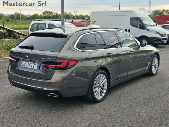 BMW 530 SERIE 5 G31 TOURING 530E ( PHEV  - foto 8