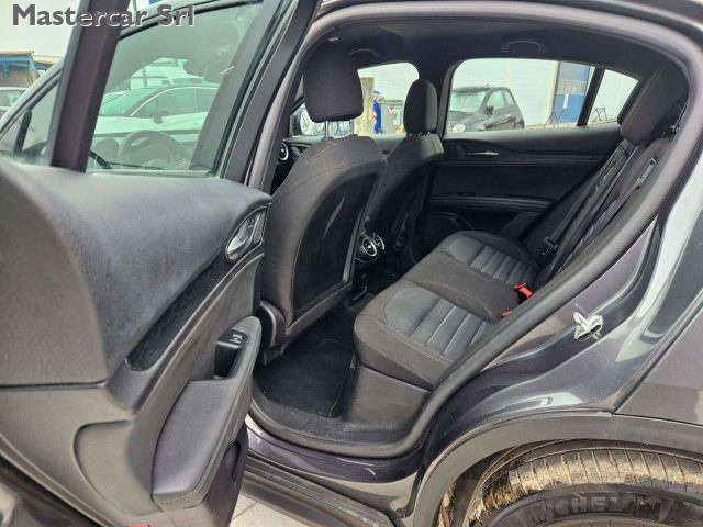 ALFA ROMEO STELVIO STELVIO MY23 2.2 TD SUPER Q4 210 - foto 10