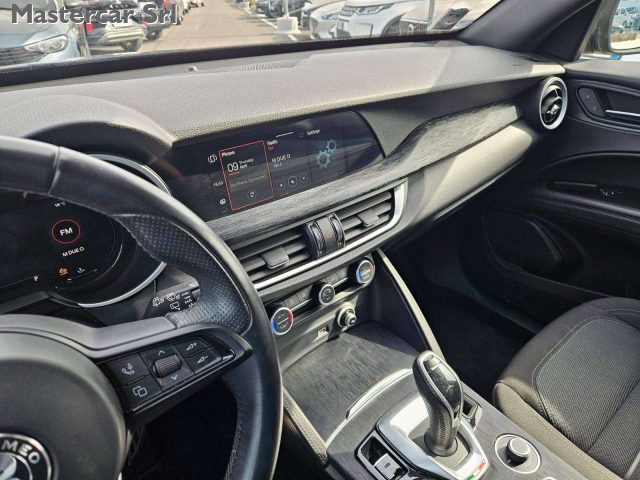 ALFA ROMEO STELVIO STELVIO  SUPER Q4 210CV AUTO - G - foto 13