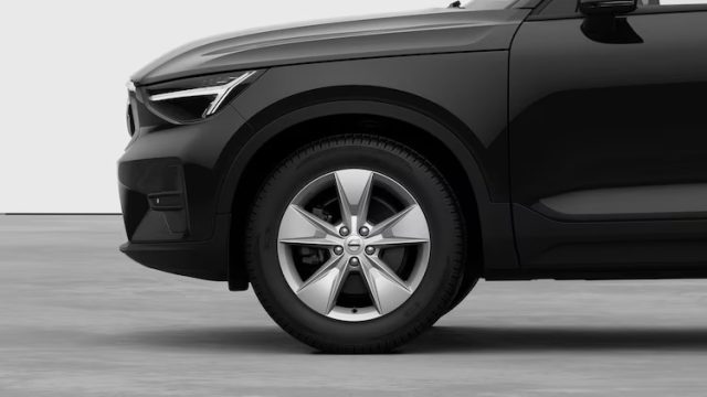 VOLVO XC40 CORE B3 AUTO - foto 9