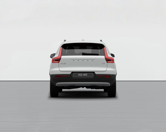 VOLVO XC40 CORE B3 AUTO - foto 4