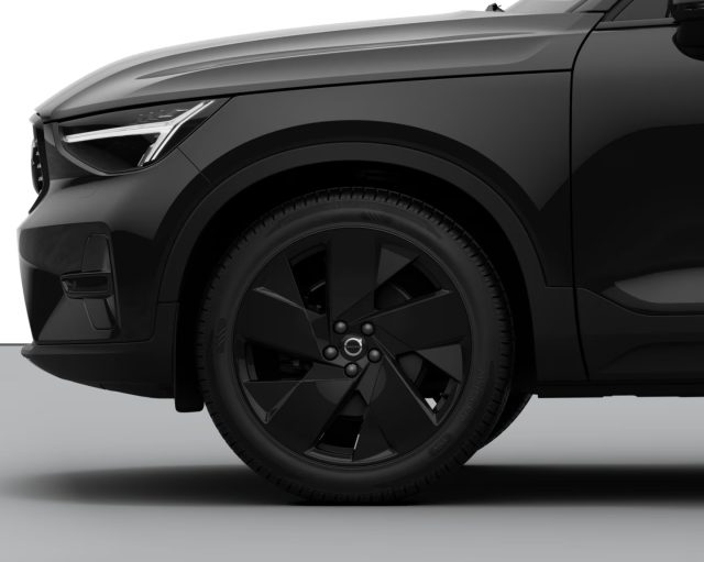 VOLVO XC40 PLUS BLACK EDITION B3 AUTO - foto 8