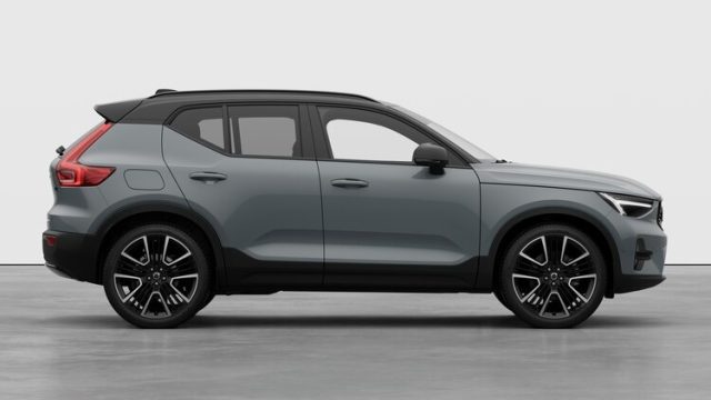 VOLVO XC40 ULTRA BLACK EDITION B4 AUTO - foto 4
