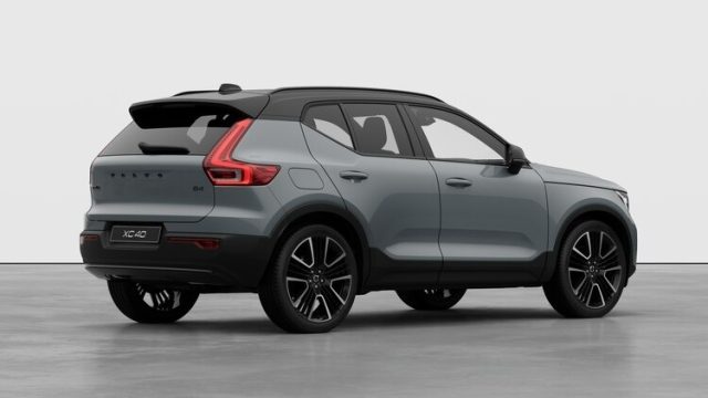 VOLVO XC40 ULTRA BLACK EDITION B4 AUTO - foto 5