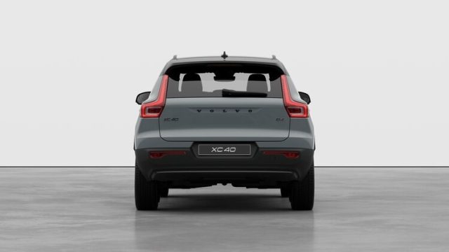 VOLVO XC40 ULTRA BLACK EDITION B4 AUTO - foto 6