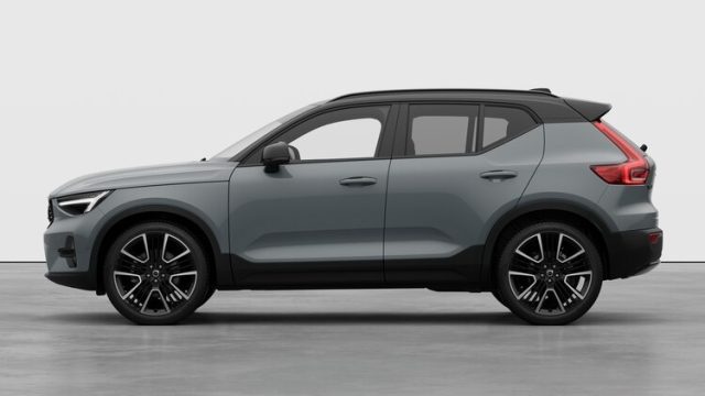VOLVO XC40 ULTRA BLACK EDITION B4 AUTO - foto 8