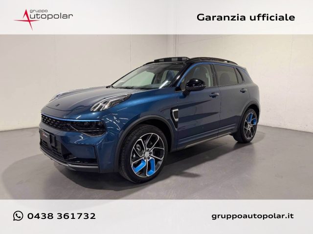 LYNK & CO 01 LYNK & CO  PHEV