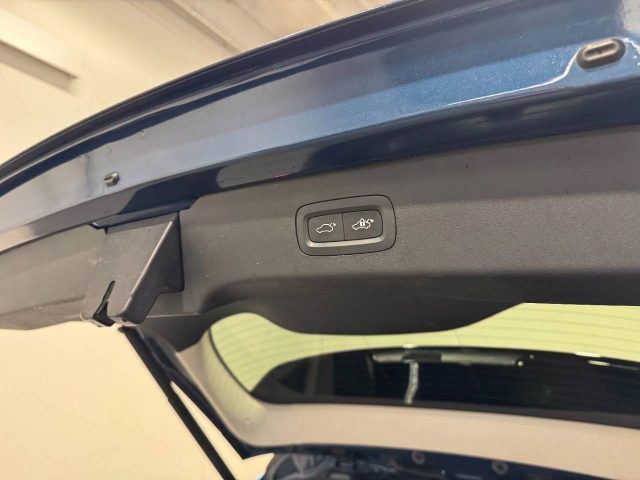 LYNK & CO 01 LYNK & CO  PHEV - foto 12