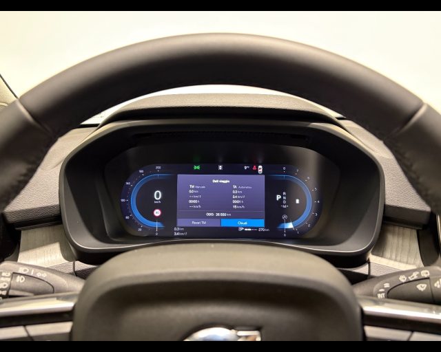 VOLVO XC40 B3 CORE AUTO - foto 9