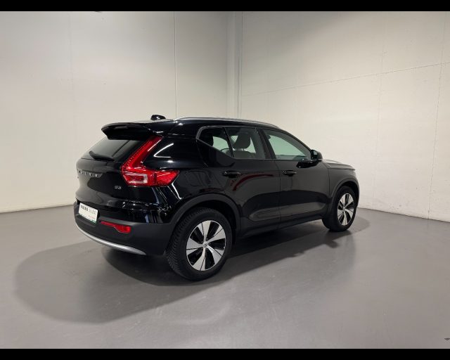 VOLVO XC40 B3 CORE AUTO - foto 3