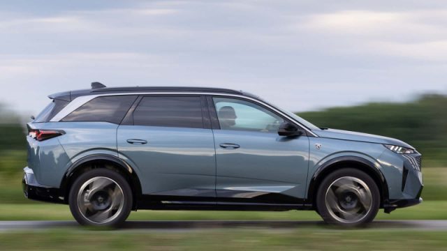 PEUGEOT 5008 PLUG-IN HYBRID 195 E-DCS7 ALLURE - foto 2