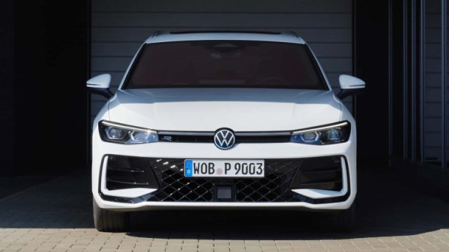 VOLKSWAGEN PASSAT 2.0 TDI 193 CV SCR DSG 4MOTION B - foto 4
