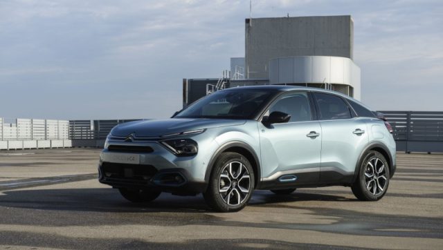 CITROEN C4 X HYBRID 145 E-DCS6 YOU - foto 4