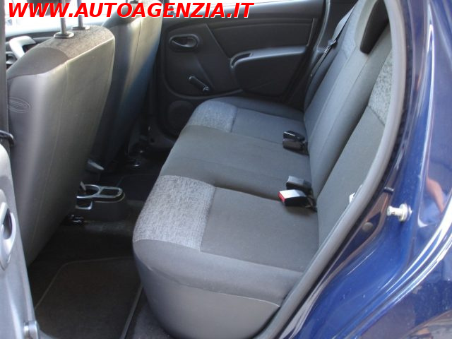 DACIA DUSTER 1.5 DCI 90CV 4X4 X TUTTO E X TUT - foto 9