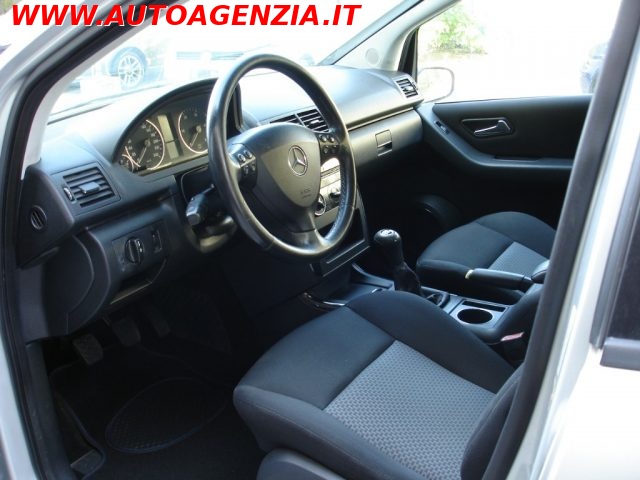 MERCEDES-BENZ A 180 CDI ELEGANCE - foto 11