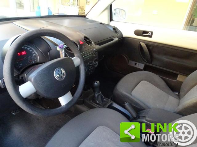 VOLKSWAGEN NEW BEETLE 1.6 CABRIO 102 CV - foto 7