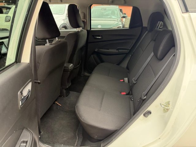 SUZUKI SWIFT 1.2 HYBRID TOP - foto 19