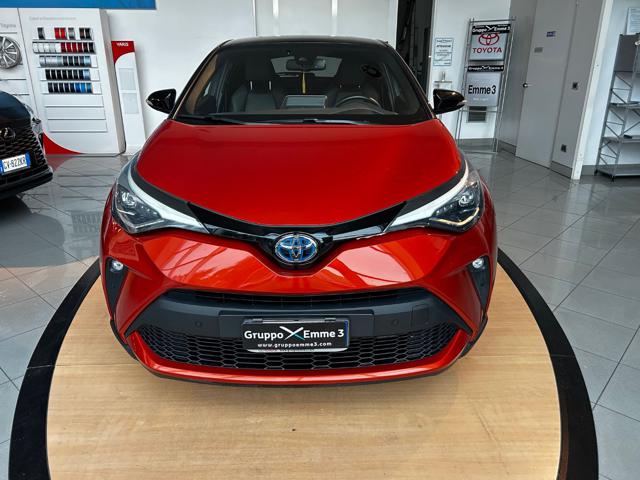 TOYOTA C-HR 2.0 HYBRID E-CVT PREMIERE