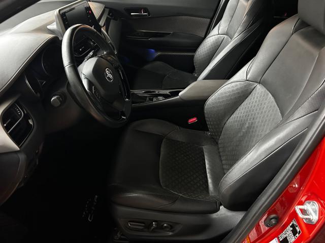 TOYOTA C-HR 2.0 HYBRID E-CVT PREMIERE - foto 9