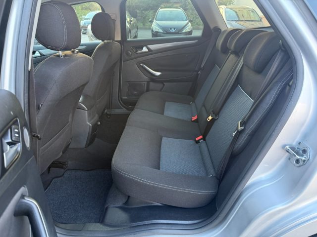 FORD MONDEO 2.0 TDCI 140 CV SW NAV EDITION - foto 17