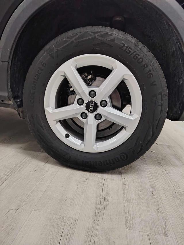 AUDI Q2 30 TFSI 45.000KM - foto 5