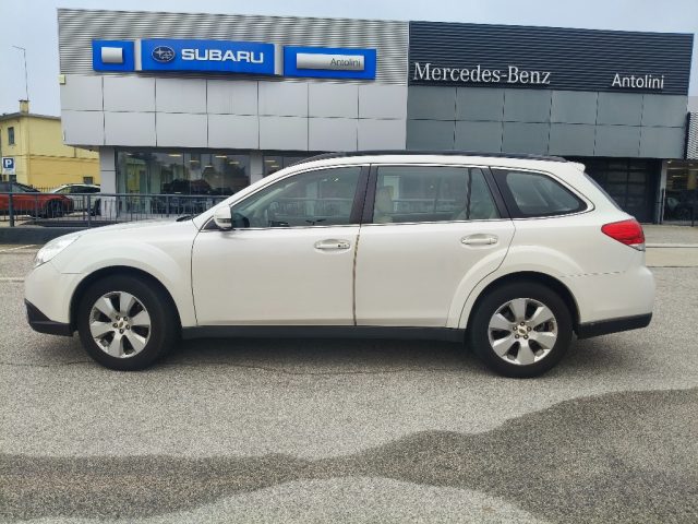 SUBARU OUTBACK 3.6R EXCLUSIVE - foto 2