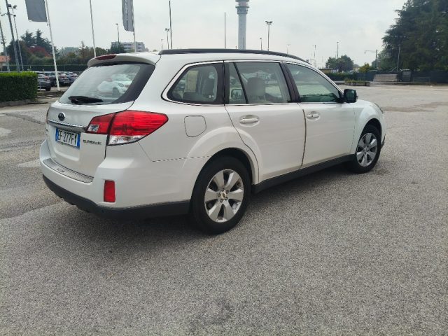 SUBARU OUTBACK 3.6R EXCLUSIVE - foto 5