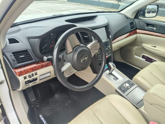 SUBARU OUTBACK 3.6R EXCLUSIVE - foto 9