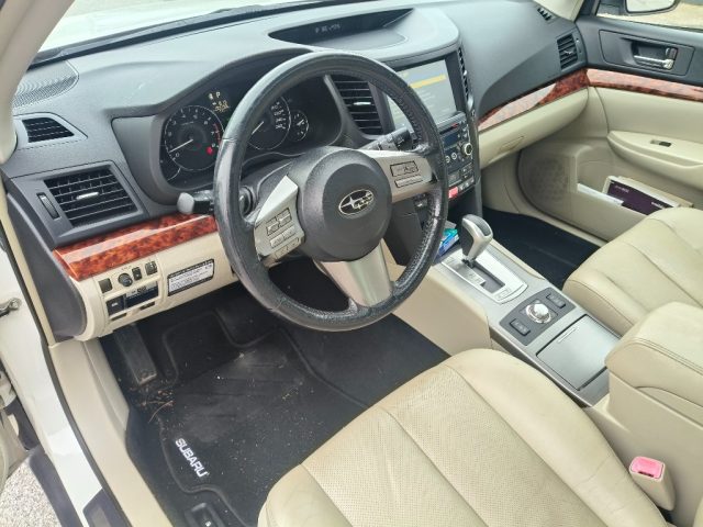 SUBARU OUTBACK 3.6R EXCLUSIVE - foto 12