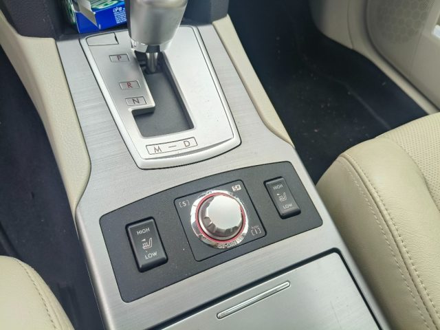 SUBARU OUTBACK 3.6R EXCLUSIVE - foto 15