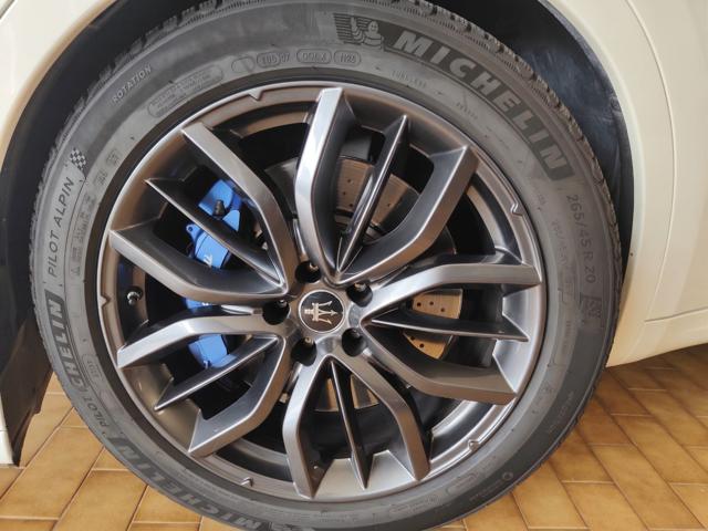 MASERATI LEVANTE 2022 HYBRID GT 4X4 - TETTO - SOS - foto 18