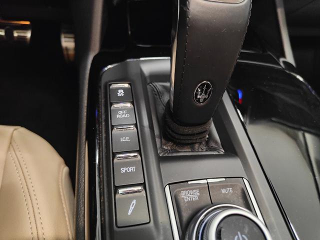 MASERATI LEVANTE 2022 HYBRID GT 4X4 - TETTO - SOS - foto 29
