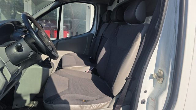 OPEL VIVARO 27 2.0 CDTI 120CV PC-TN FURGONE  - foto 9