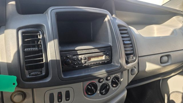 OPEL VIVARO 27 2.0 CDTI 120CV PC-TN FURGONE  - foto 11