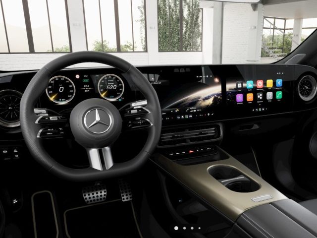 MERCEDES-BENZ CLA 250 + EQ SHOOTING BRAKE AMG LINE PRE - foto 5